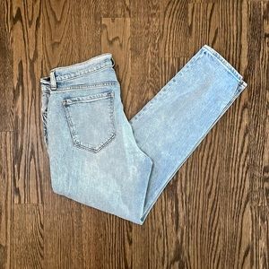Old Navy boyfriend Mid-Rise Jeans